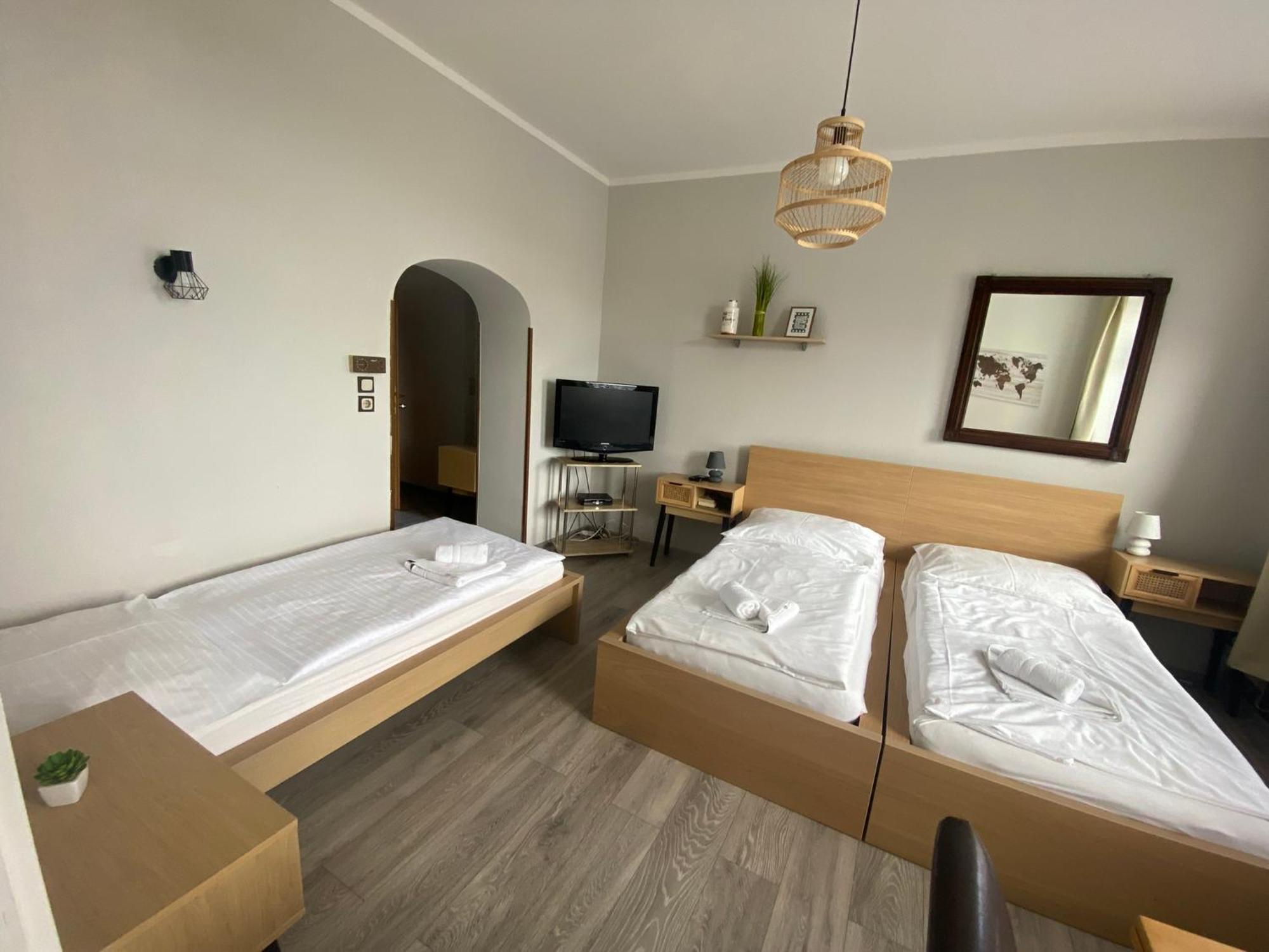 Pension Lizzi Vienna Esterno foto