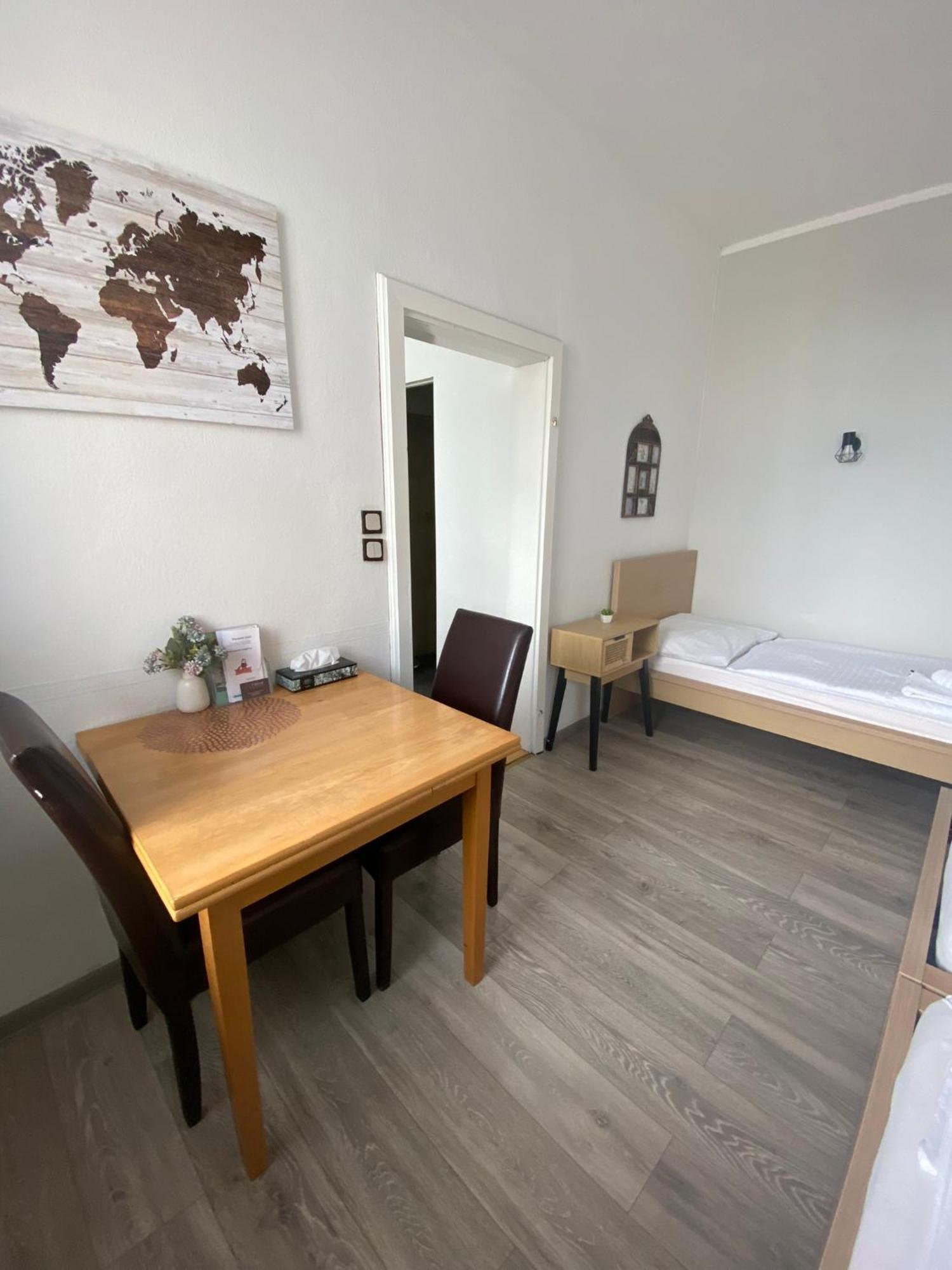 Pension Lizzi Vienna Esterno foto